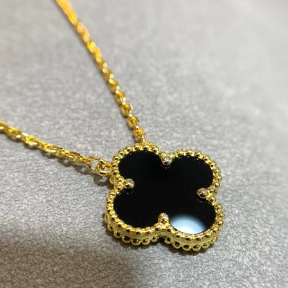 CLOVER - Black Necklace