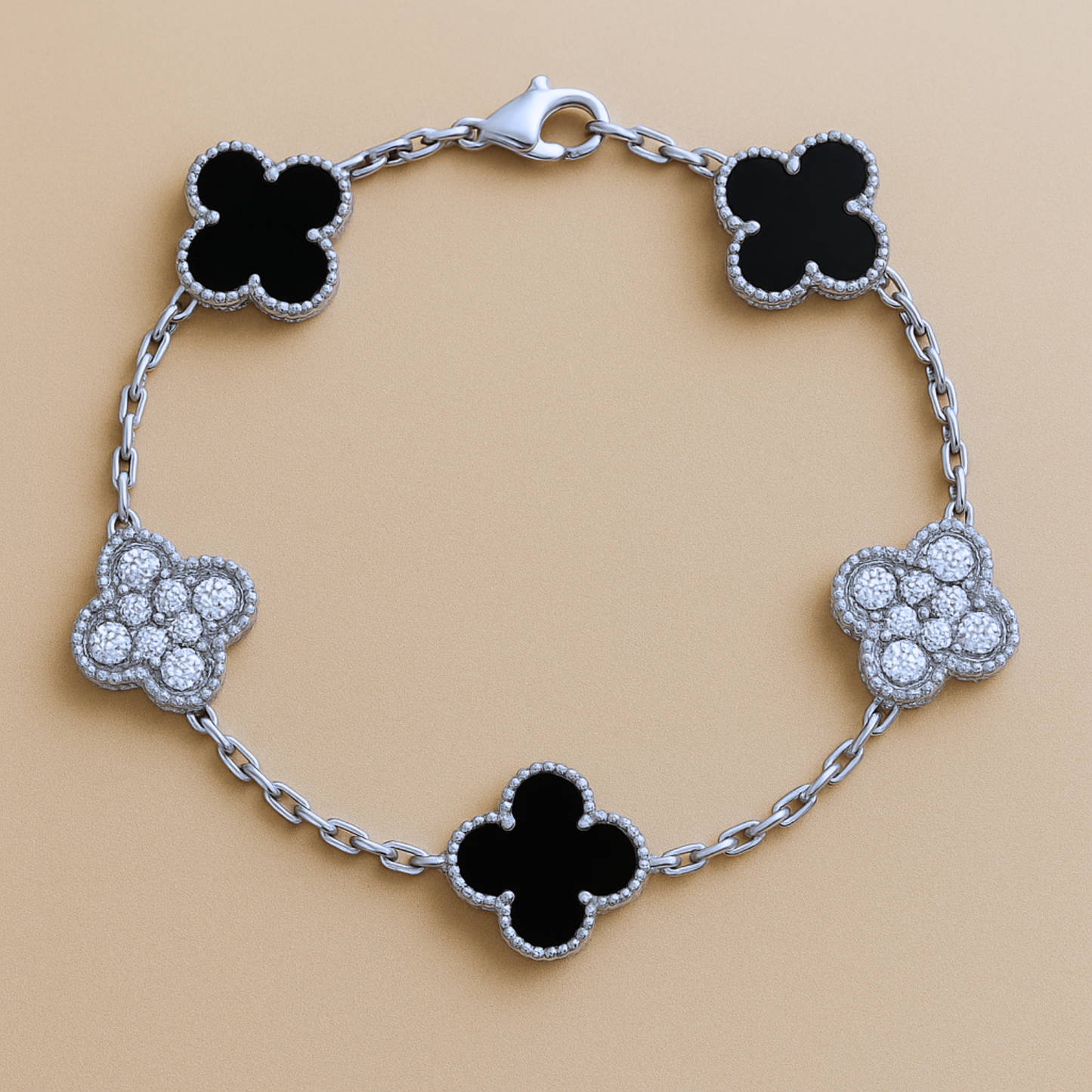 CLOVER - Black Silver Zircon Bracelet