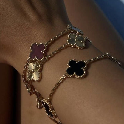 CLOVER - Black Bracelet