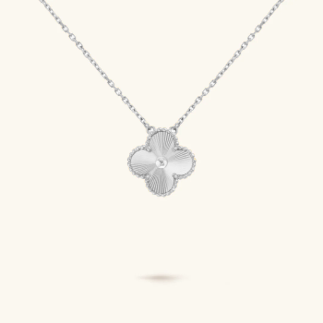 CLOVER - Gold Necklace