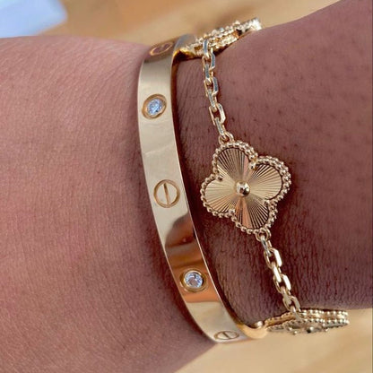 CLOVER - Gold Bracelet