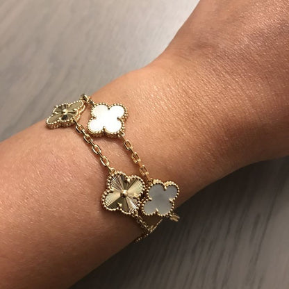 CLOVER - White Bracelet